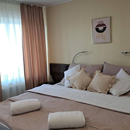 Orient Apartmanhaz Эгер Экстерьер фото
