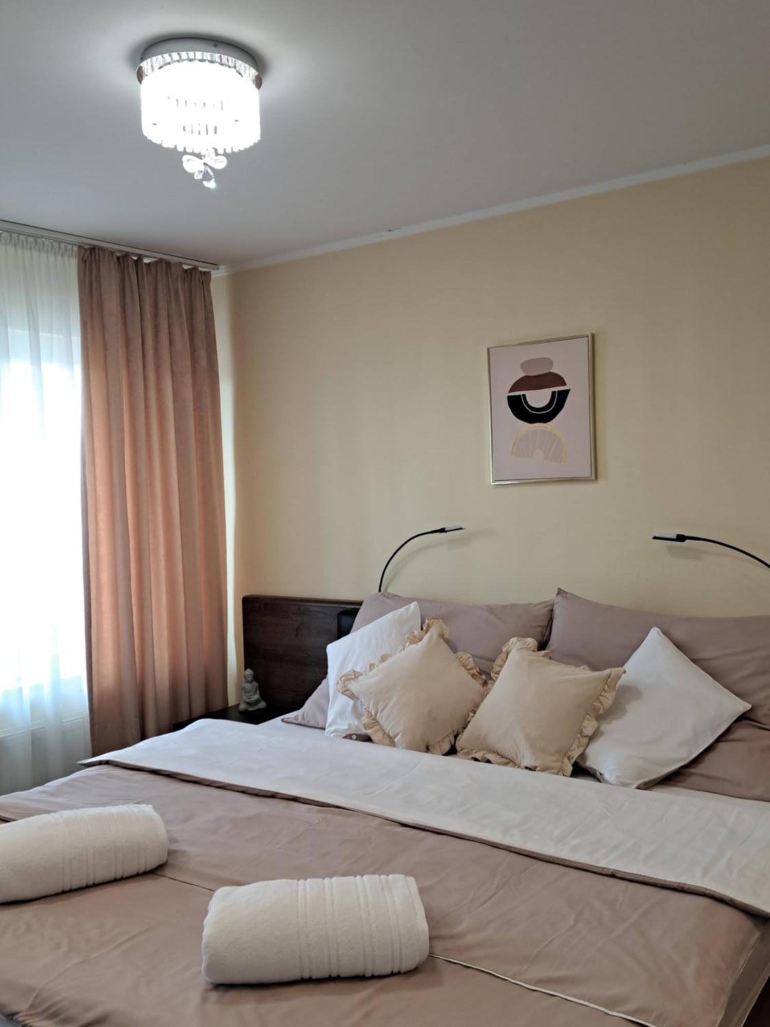Orient Apartmanhaz Эгер Экстерьер фото