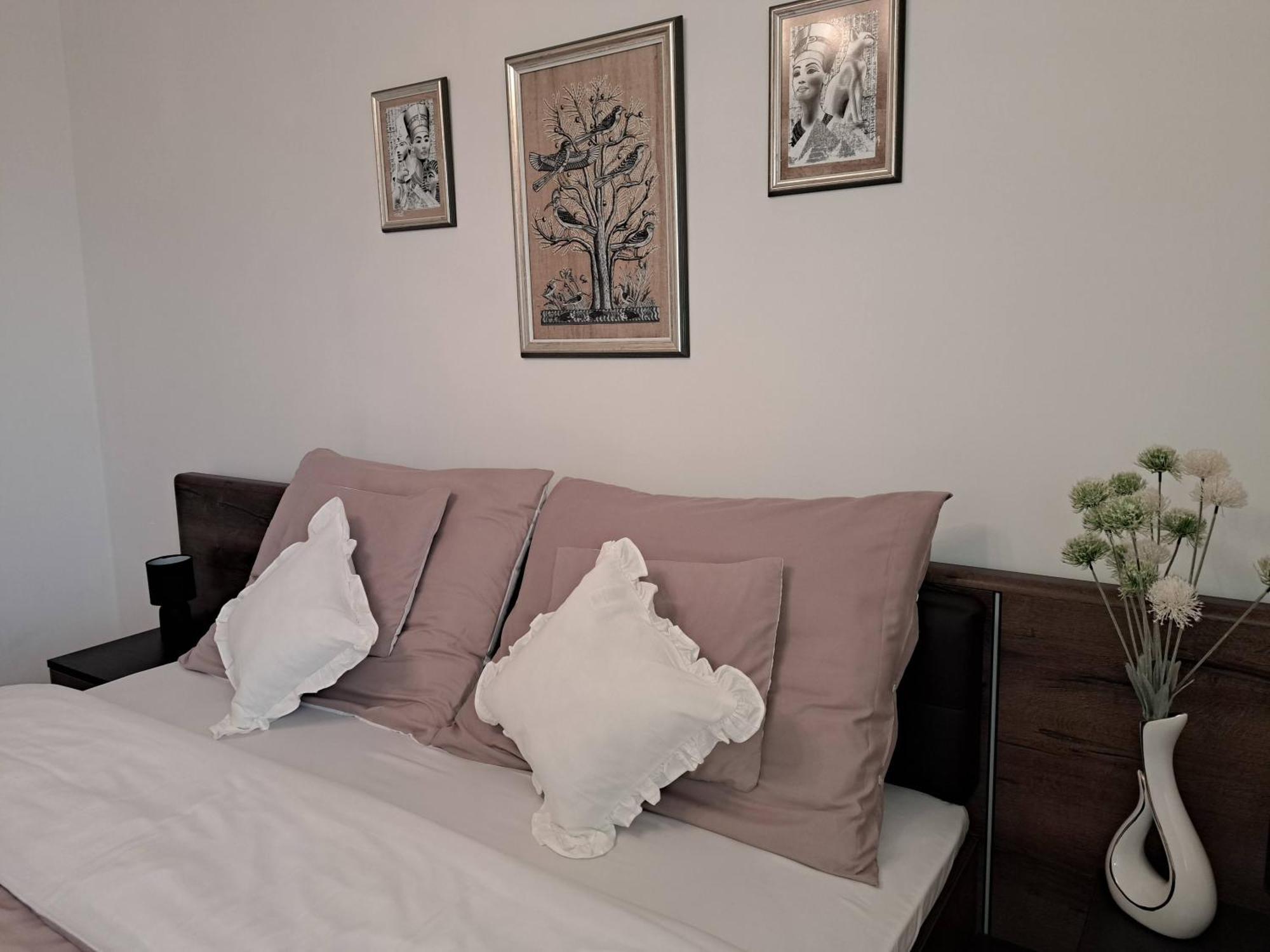 Orient Apartmanhaz Эгер Экстерьер фото
